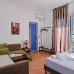 Leon * Sarandë