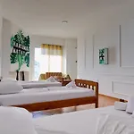 Hotel Leon