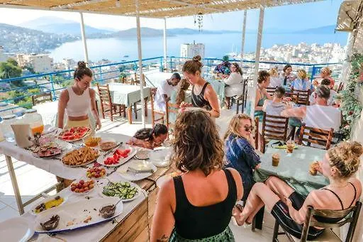 Leon 酒店 Sarandë