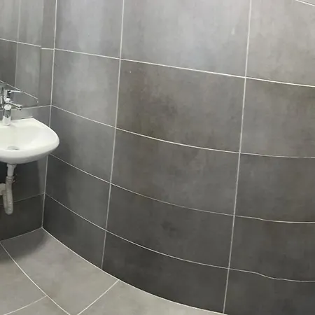 Hotel Leon Sarande
